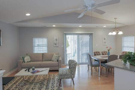 Bartram Dream House II - Bartram Beach Retreat Атлантик Сити Экстерьер фото
